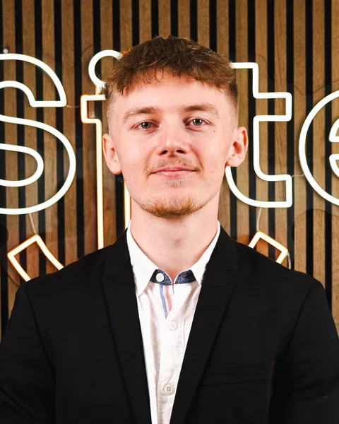 Mads Buhl, Web Developer