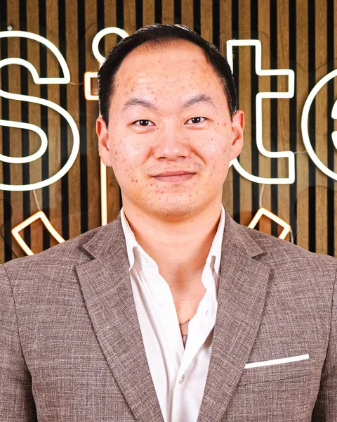 Oscar Broen, Account Manager